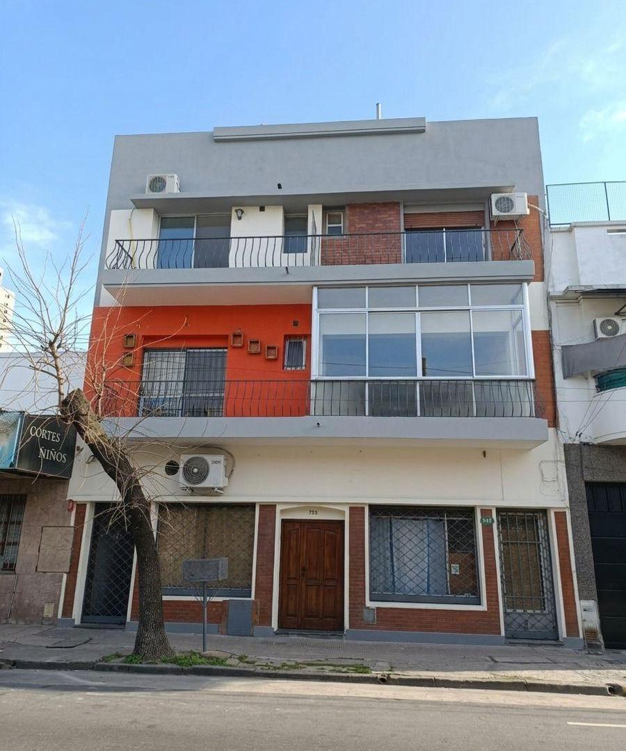 Foto de Venta PH 2 Ambientes Amplio En Avellaneda, imagen 1
