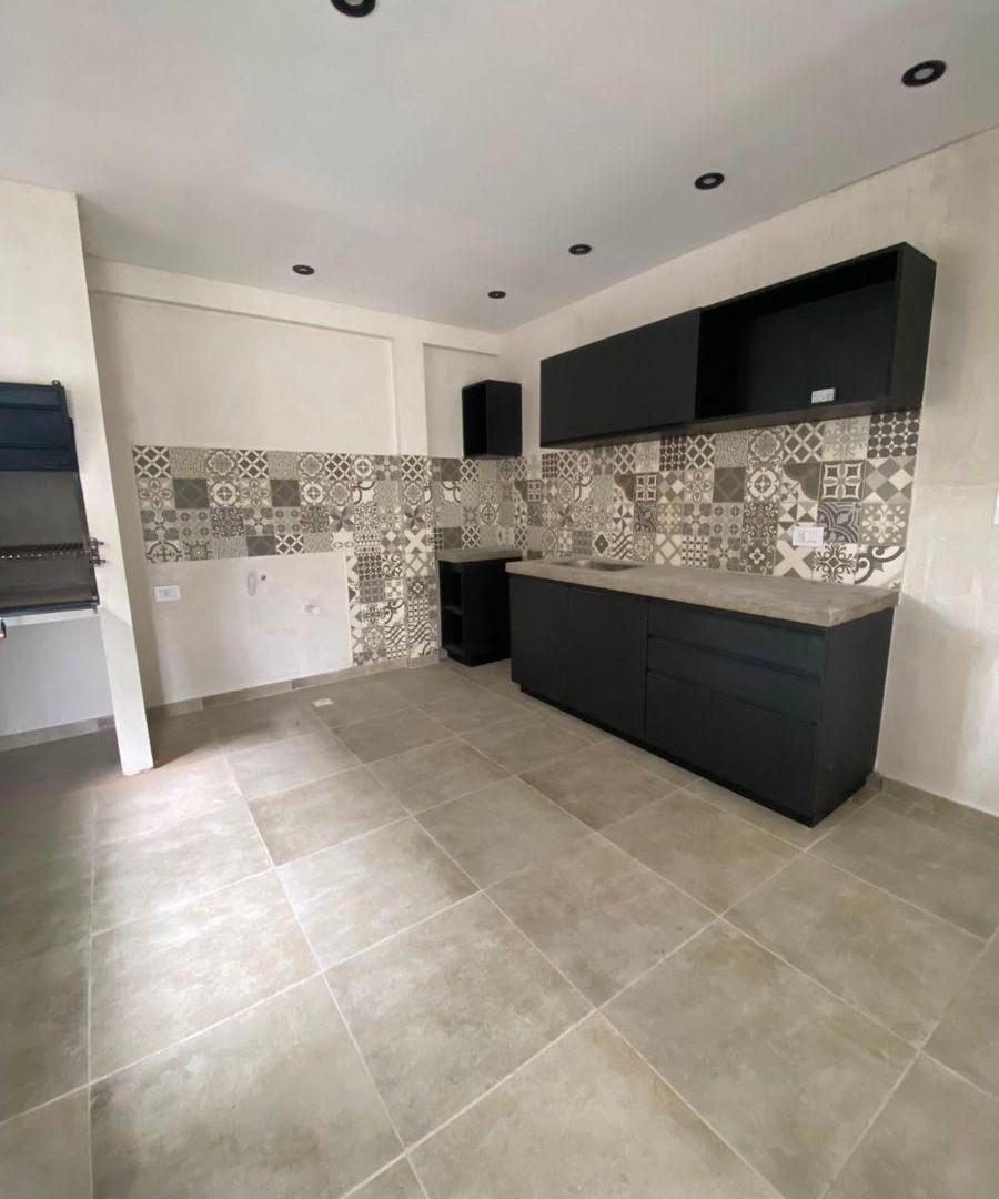 Foto de OPORTUNIDAD: DUPLEX DE 3 DORMITORIOS A ESTRENAR EN BARRIO CERRADO, imagen 3