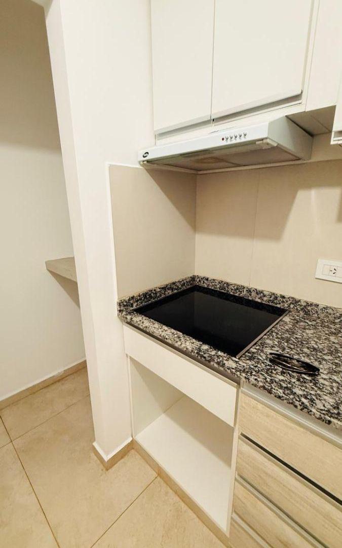 Foto de Departamento de 50 m² en Edificio Alarif Trench de 1 dormitorio en, imagen 4