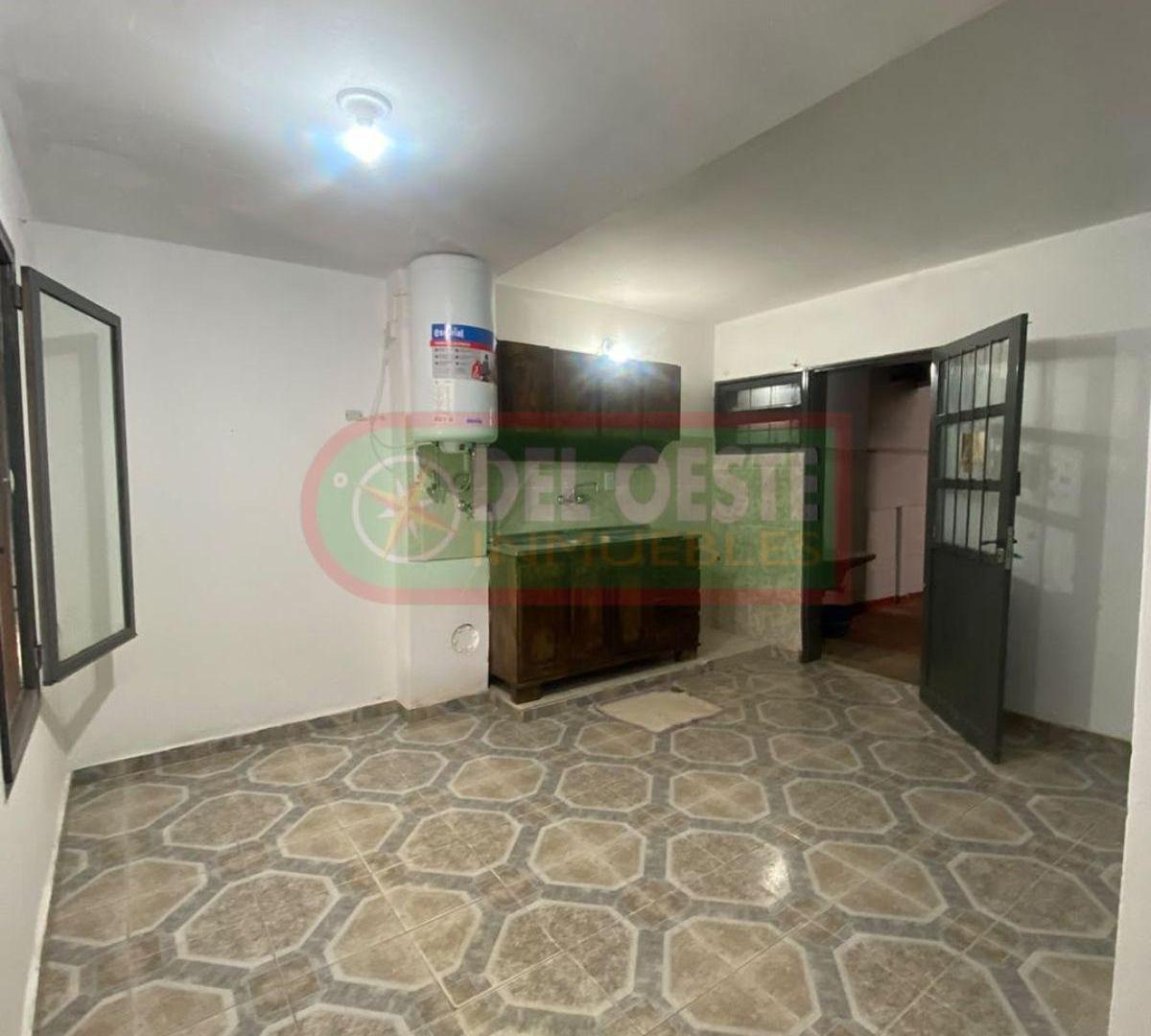 Foto de Casa de 108 m² con 4 habitaciones en venta y alquiler en Villa Cabello, imagen 1
