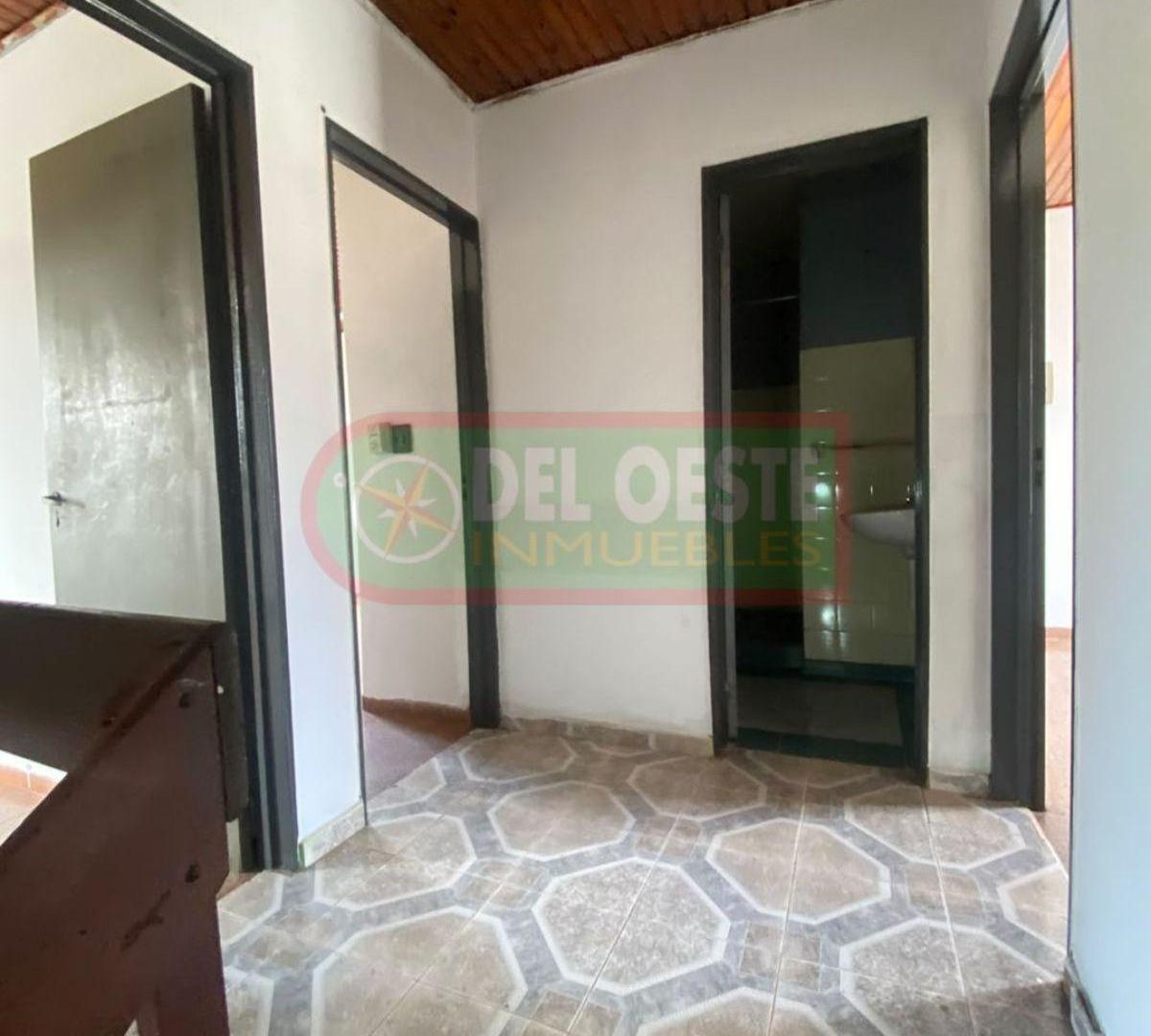 Foto de Casa de 108 m² con 4 habitaciones en venta y alquiler en Villa Cabello, imagen 5