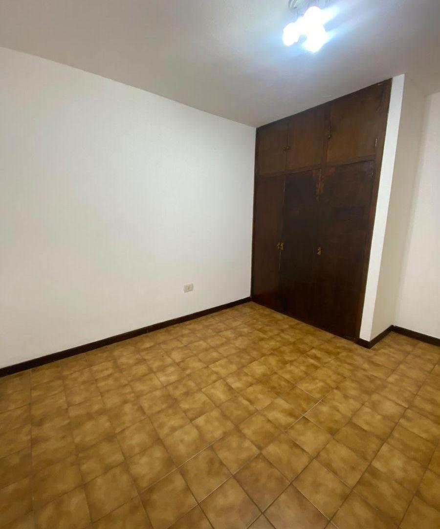 Foto de Departamento de 35 m² con 2 dormitorios en alquiler en Villa Sarita, imagen 2