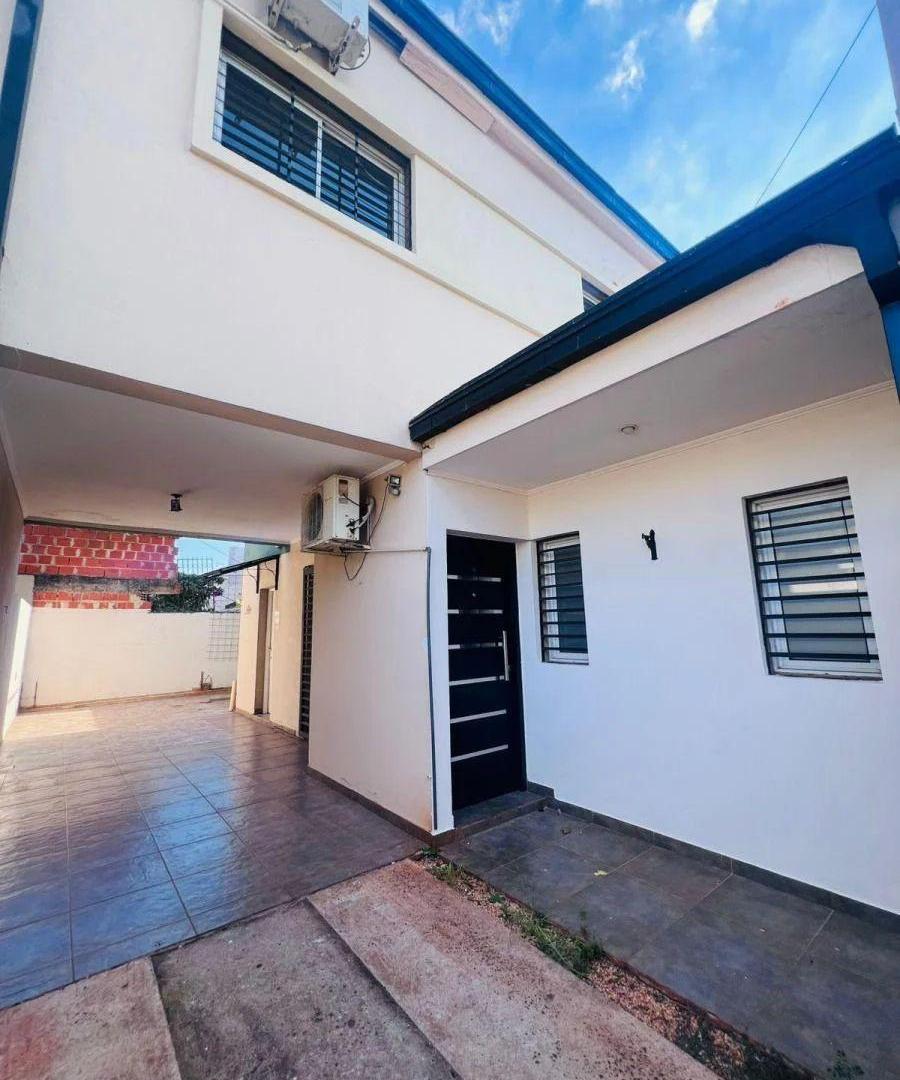 Foto de Casa de 50 m² con 2 dormitorios en alquiler en Posadas, imagen 2