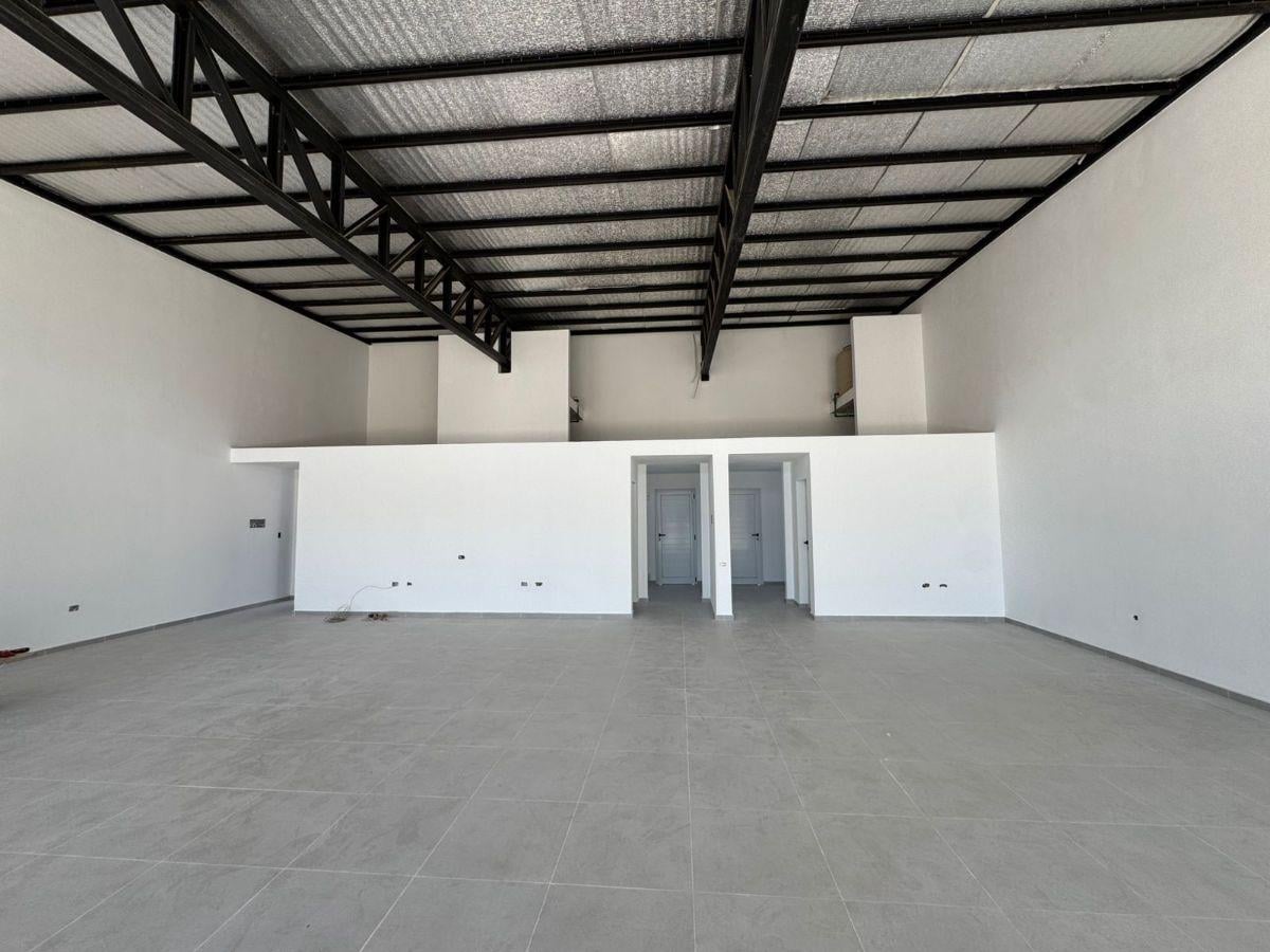 Foto de Se Venden Locales Comerciales en Docta. Excelente Ubicación, imagen 2