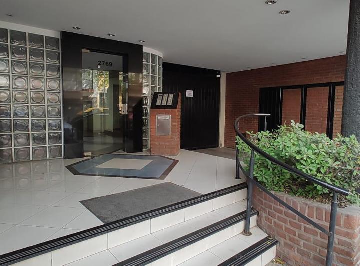 Monoambiente con balcón 1