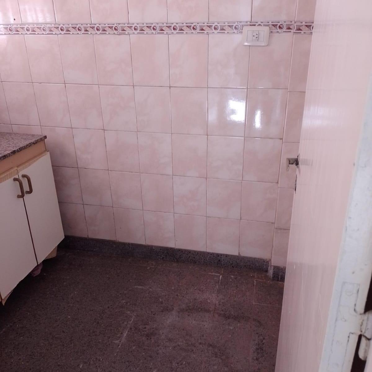 Foto de Departamento 1 ambiente contra frente, imagen 5