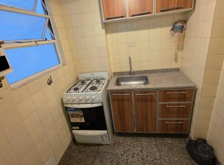 Departamento de 1 ambiente lateral 4