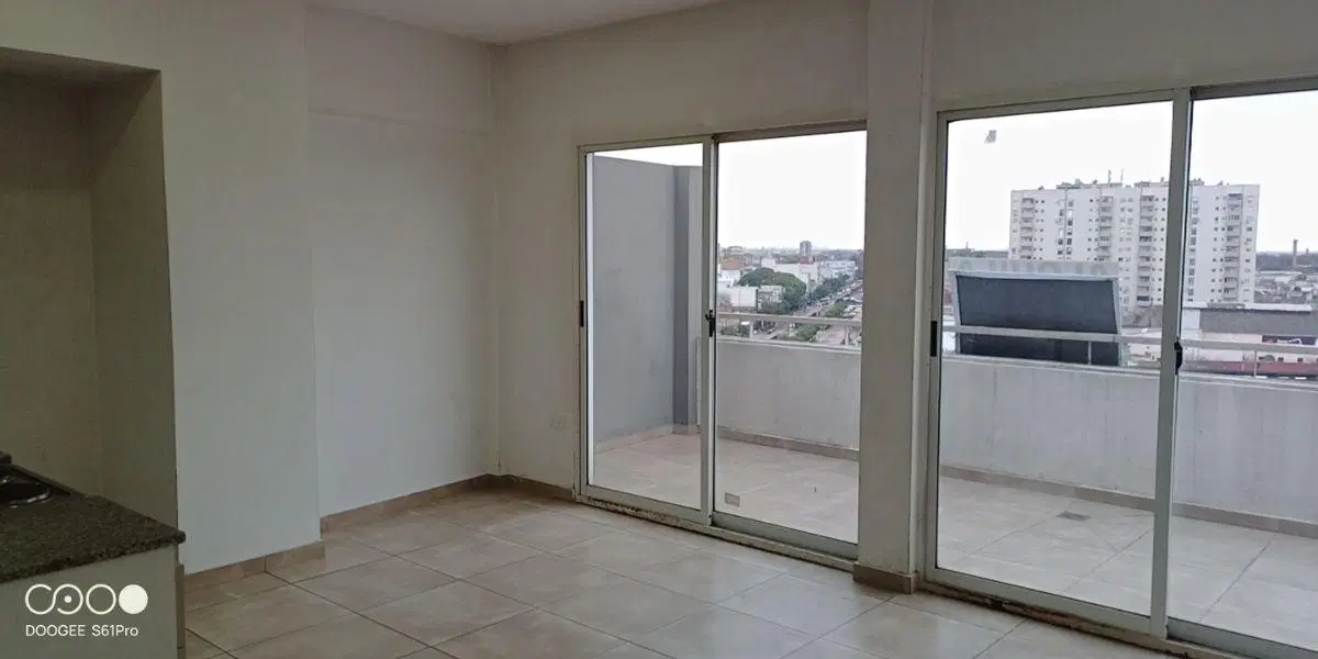 Departamento 2 ambientes al frente con terraza balcon 2