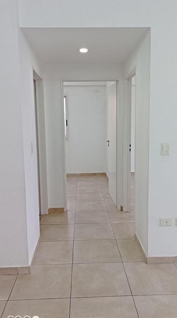 Foto de Departamento 3 ambientes a la calle con balcon corrido, imagen 3