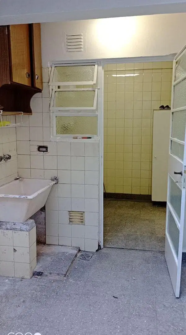 Departamento 2 ambientes laterales con patio y lavadero 4