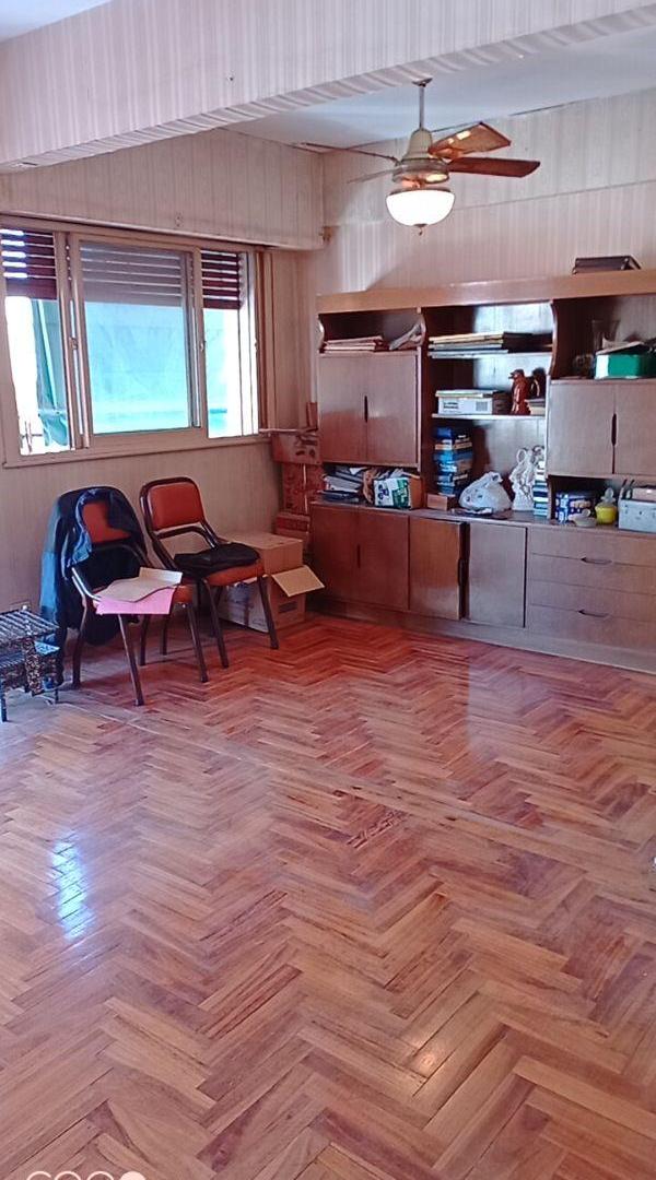 Foto de Departamento 3 ambientes con dependencia de servicio y cochera, imagen 1