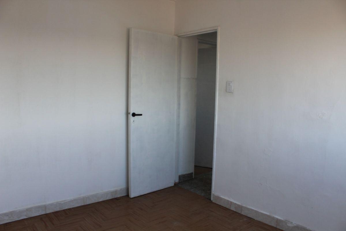 Foto de Departamento 3 ambientes contrafrente con balcon, imagen 4