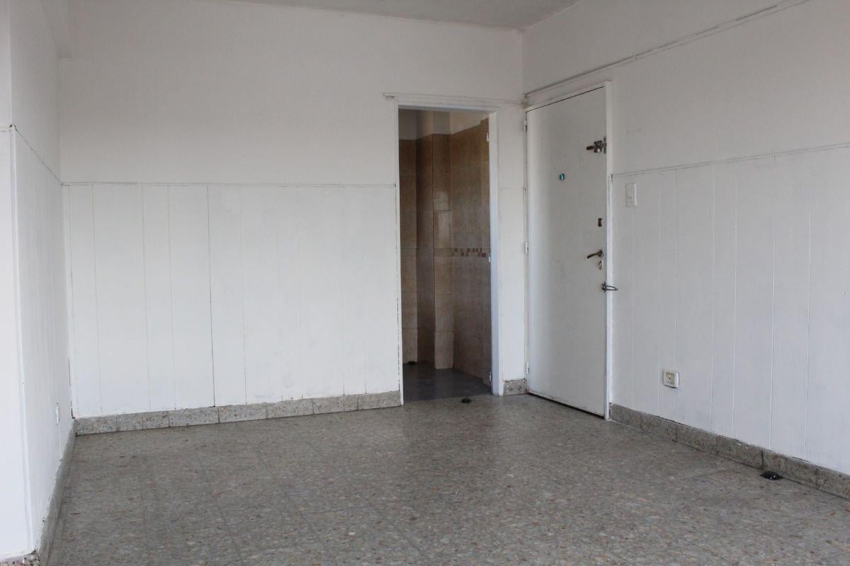 Foto de Departamento 3 ambientes contrafrente con balcon, imagen 3