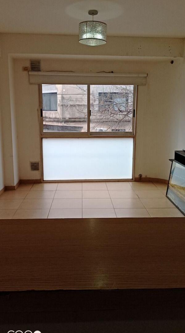 Foto de Departamento 2 ambientes a la calle con balcon, imagen 1