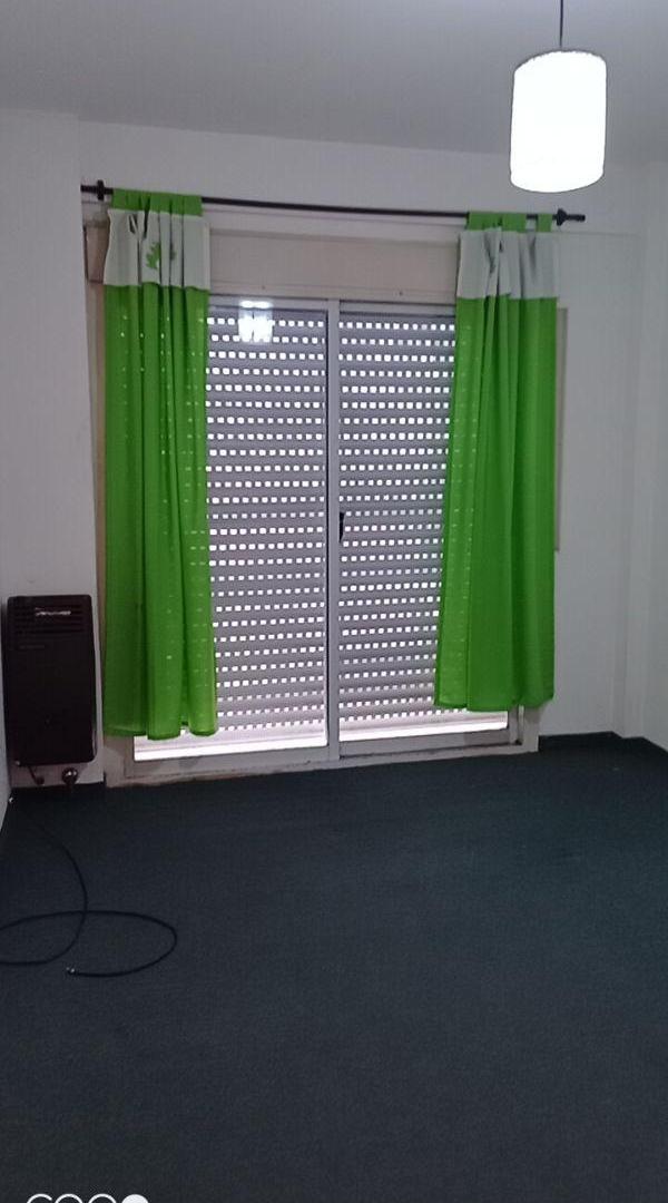 Foto de Departamento 2 ambientes a la calle con balcon, imagen 5
