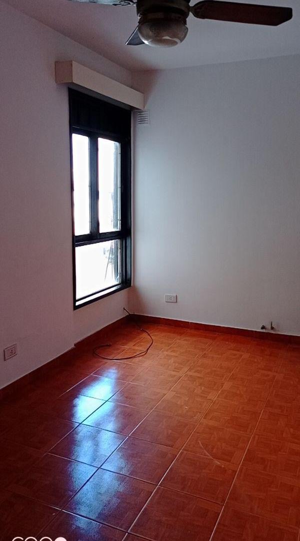 Foto de DEPARTAMENTO 2 AMBIENTES LATERALES, imagen 4