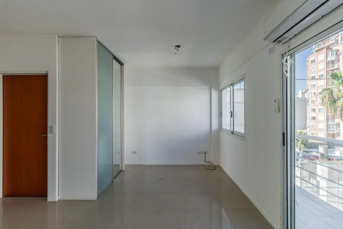 ALQUILER DEPARTAMENTO 1 AMBIENTE CON BALCON CORRIDO EN VILLA URQUIZA. 5