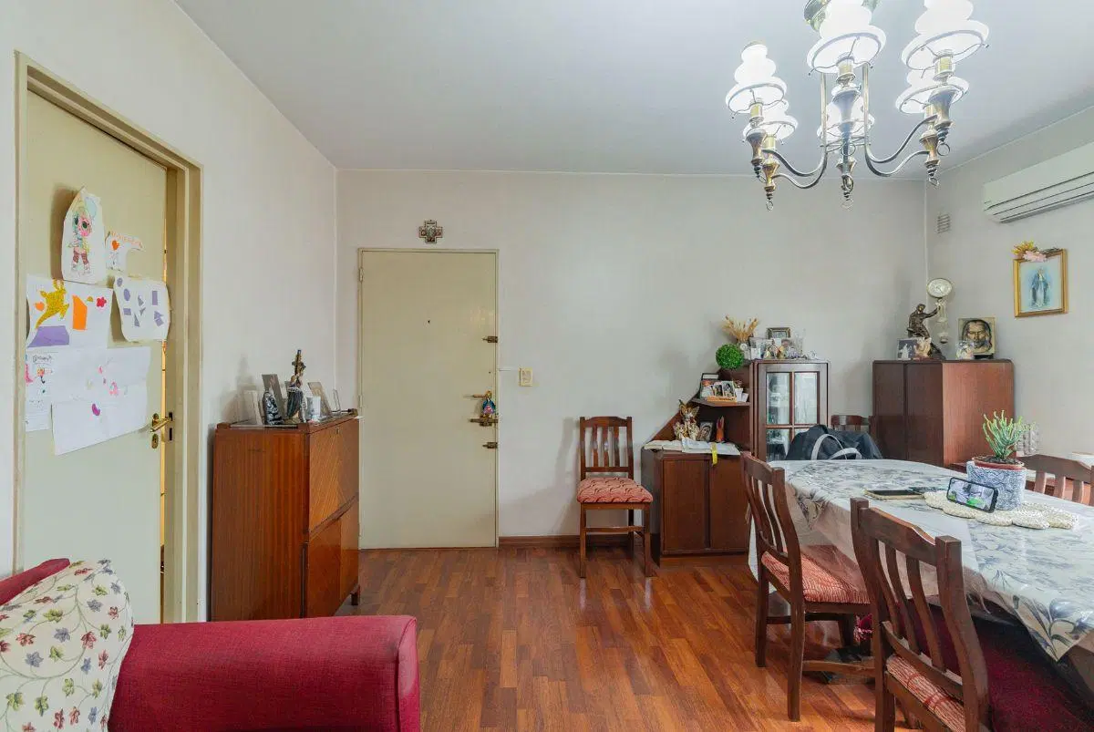 VENTA DEPARTAMENTO 4 AMBIENTES EN MATADEROS 5