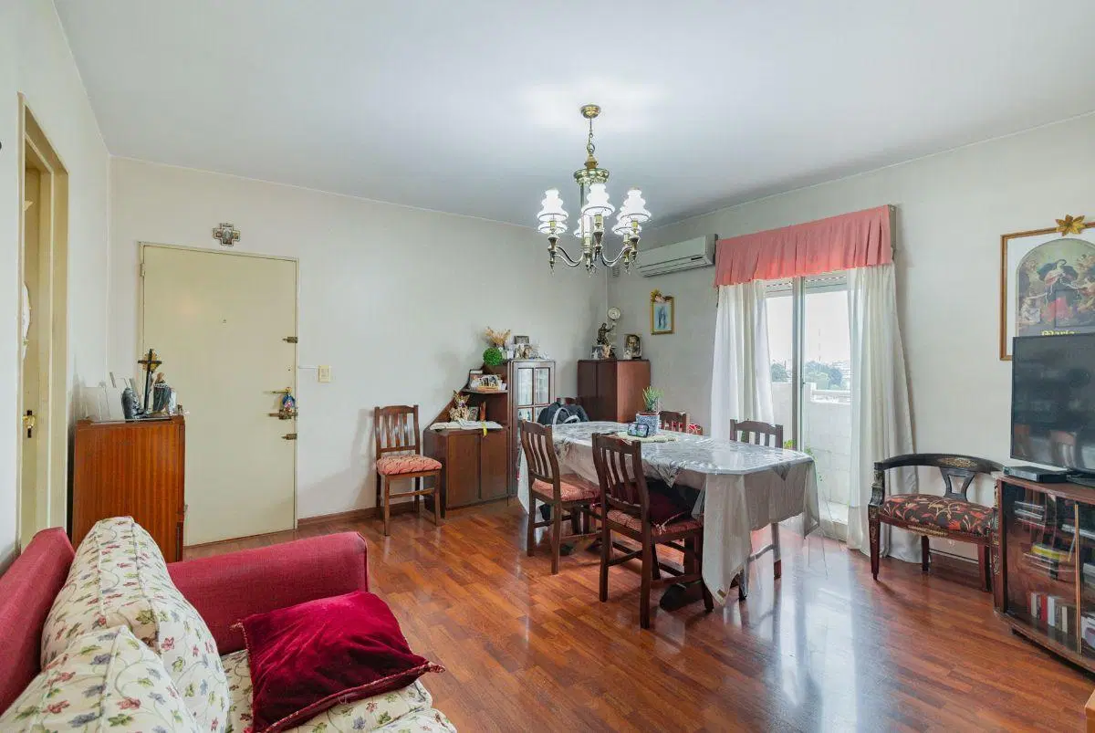 VENTA DEPARTAMENTO 4 AMBIENTES 2