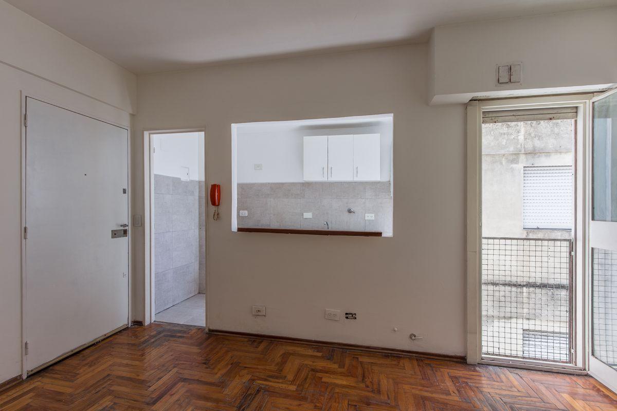 Foto de VENTA DEPARTAMENTO DOS AMBIENTES EN VILLA PUEYRREDON, imagen 2