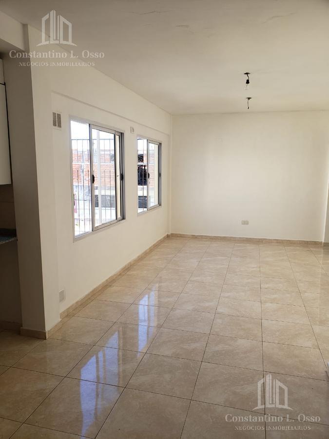 Oportunidad - Venta Edificio en Block 8 Dptos con Local y Cocheras - Alquilado Renta Inmediata 3