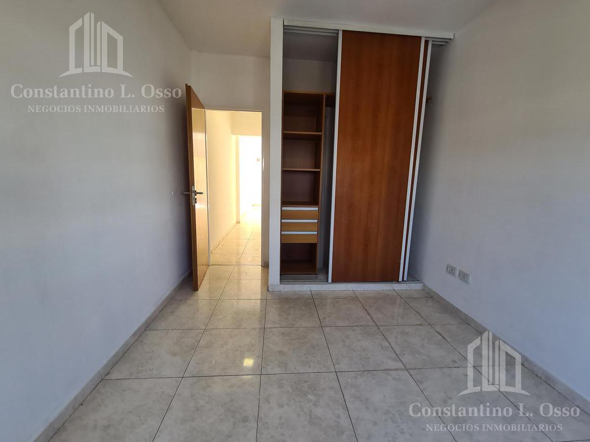 Oportunidad - Venta Edificio en Block 8 Dptos con Local y Cocheras - Alquilado Renta Inmediata 4
