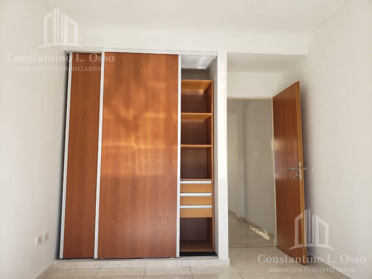 Oportunidad - Venta Edificio en Block 8 Dptos con Local y Cocheras - Alquilado Renta Inmediata 5