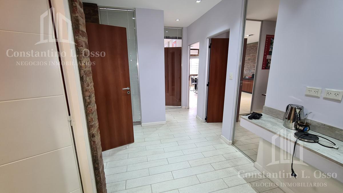 Excelente Galpon/deposito con Oficinas y Ascensor - Banfield 5