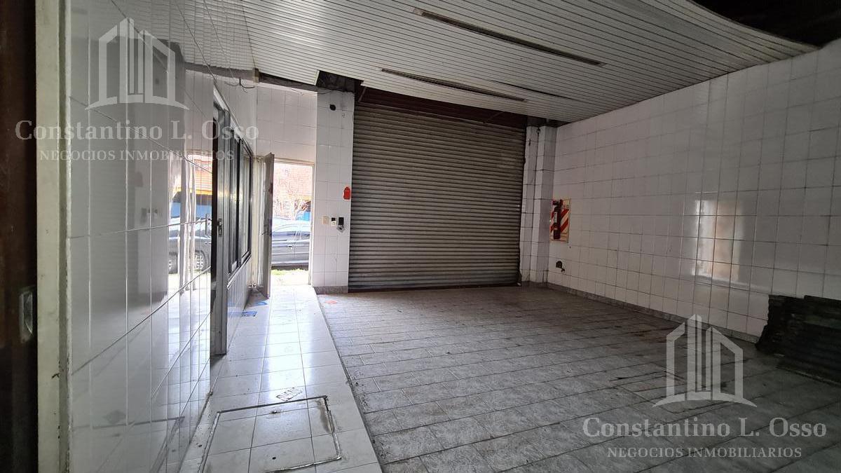 Foto de Oportunidad - Galpón depósito - Lote propio - Lanús Oeste, imagen 4