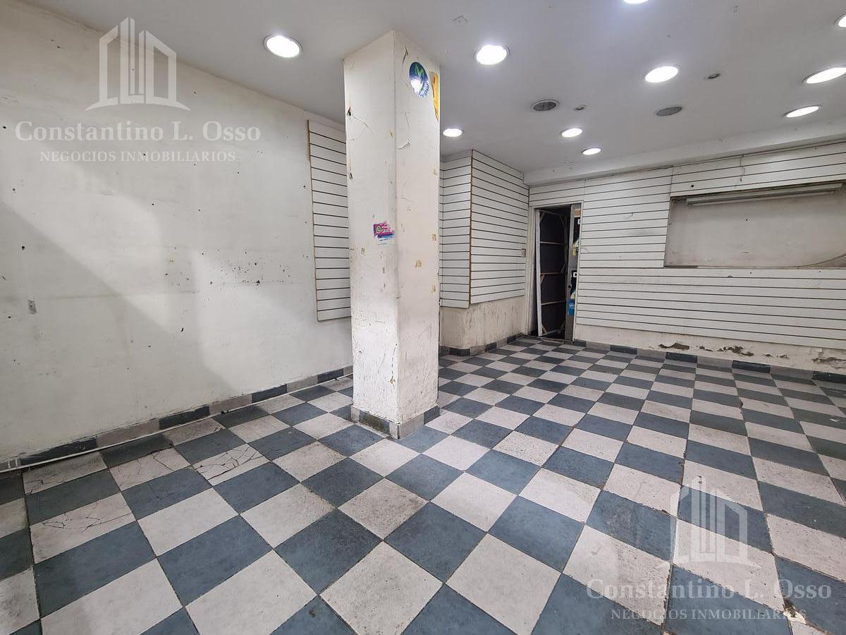 Foto de Local con sotano - A metros de plaza Miserere - AV. Rivadavia - Once, imagen 4