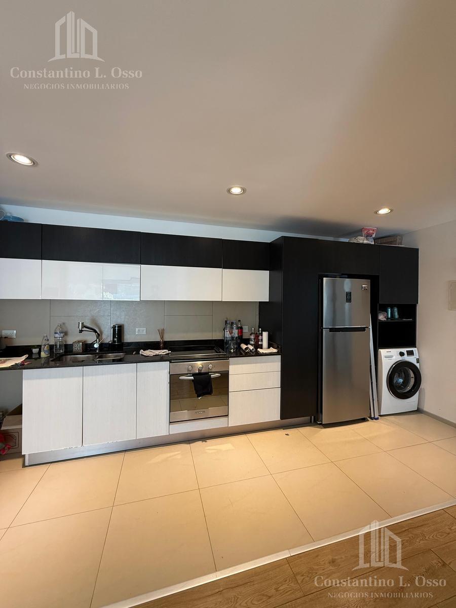 Departamento 4 Ambientes con Balcon y Cochera - Pileta - Gimnasio - Sum - Parque 2