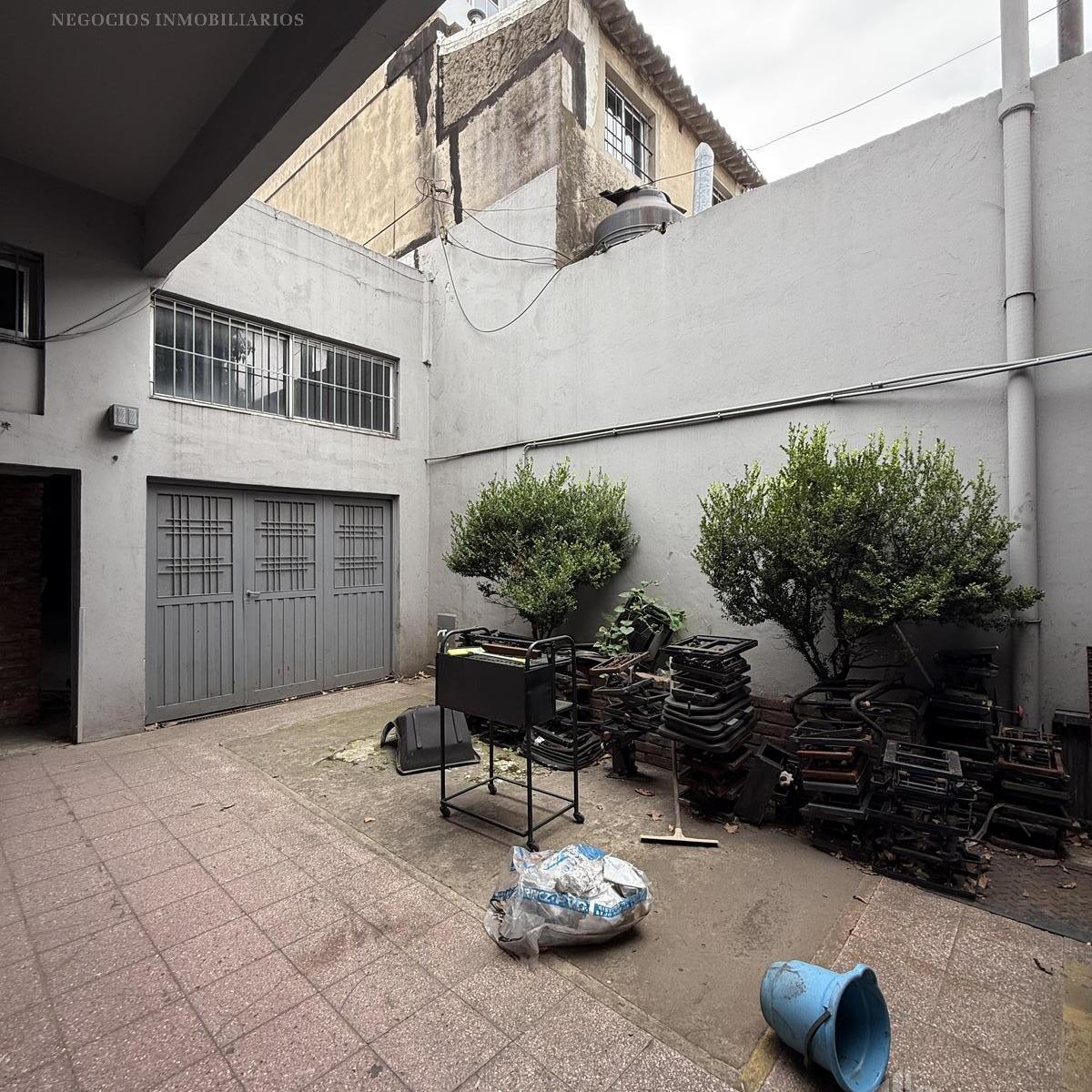 Galpon - Deposito - con Oficinas - Venta - Zona Mixtura 4 5