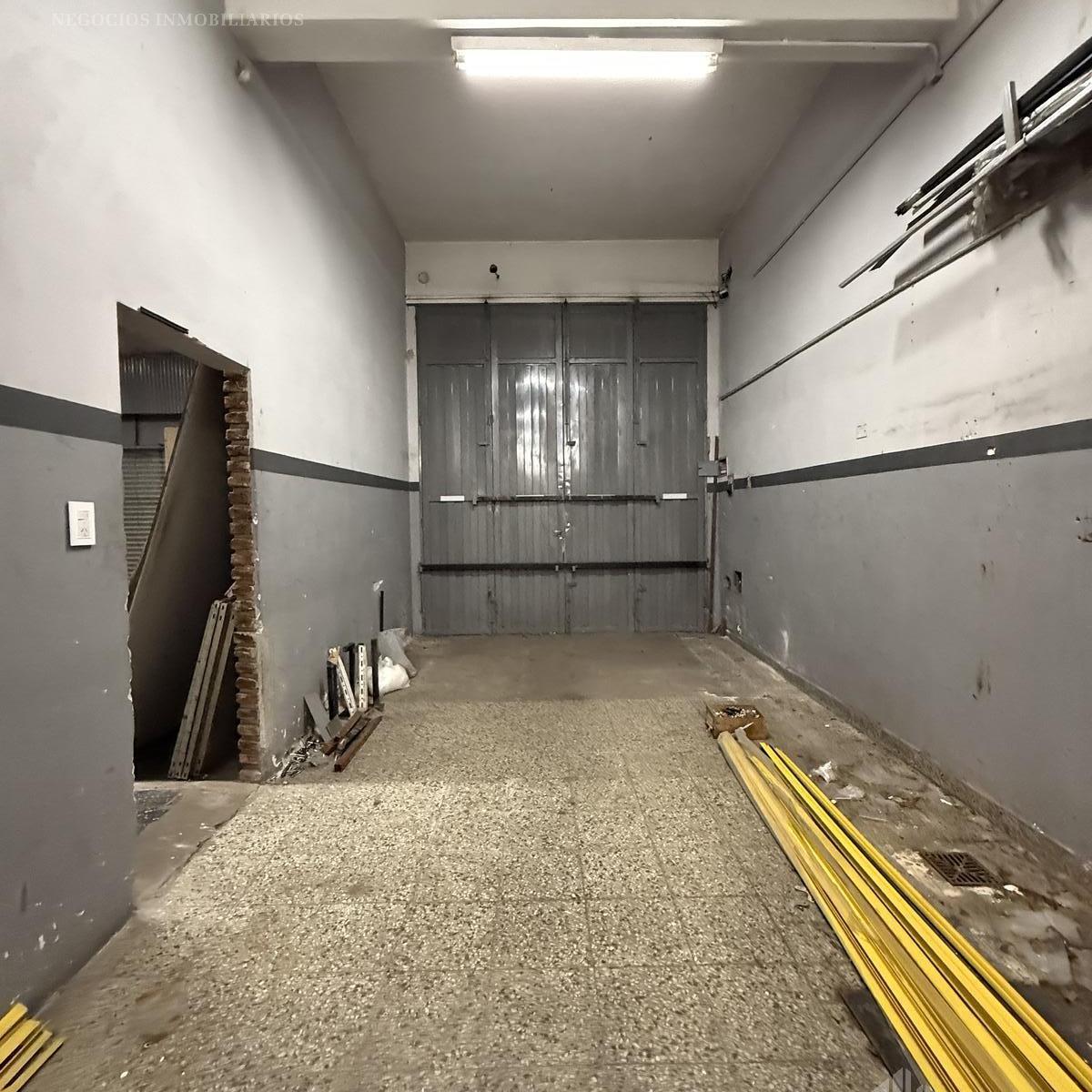 Galpon - Deposito - con Oficinas - Venta - Zona Mixtura 4 2