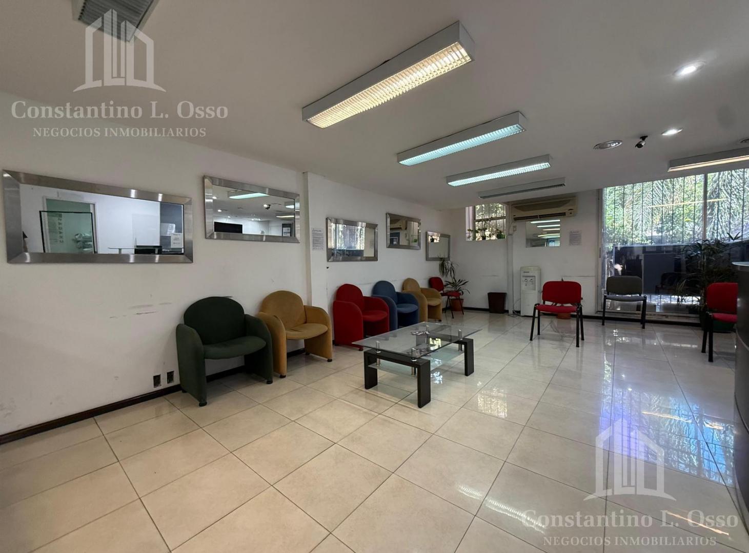 Foto de Edificio Comercial - Venta - Oficinas comerciales - Lote propio, imagen 2