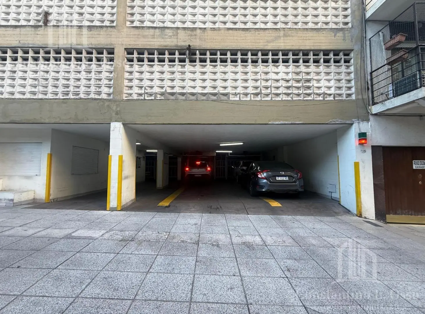 Cochera doble en venta - Recoleta 4