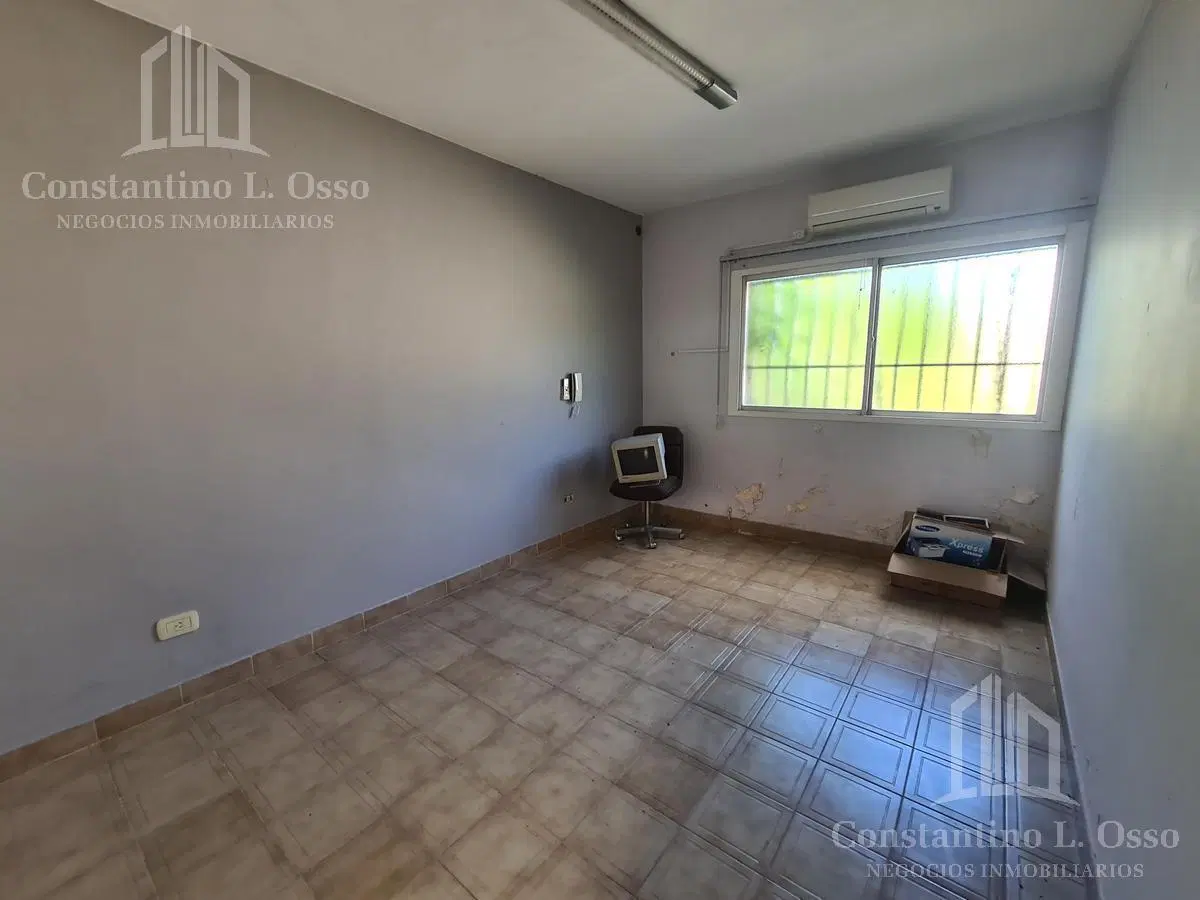 Galpon con Oficinas - Remedios De Escalada 2
