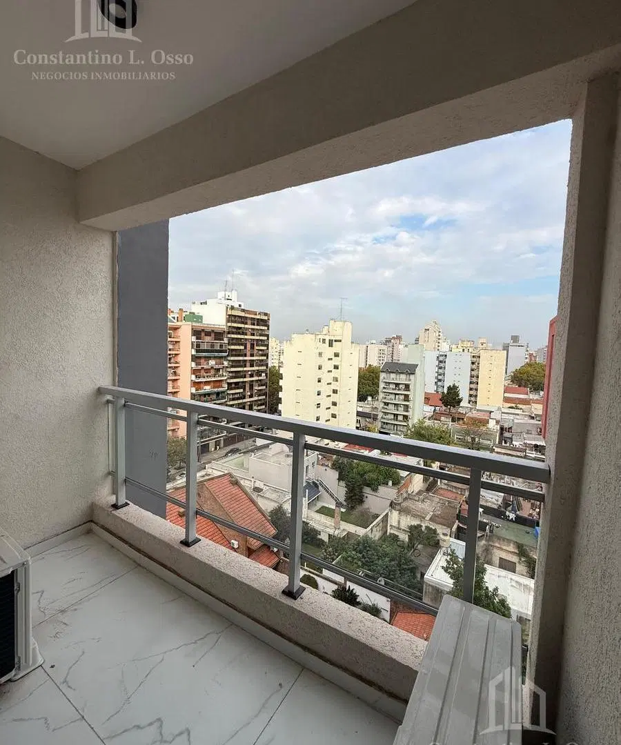Piso 4 ambientes - 2 cocheras - Baulera - Venta - 180m2 - Lanusita 1
