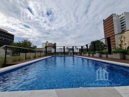 Departamento dos ambientes - Piso 16 - Venta