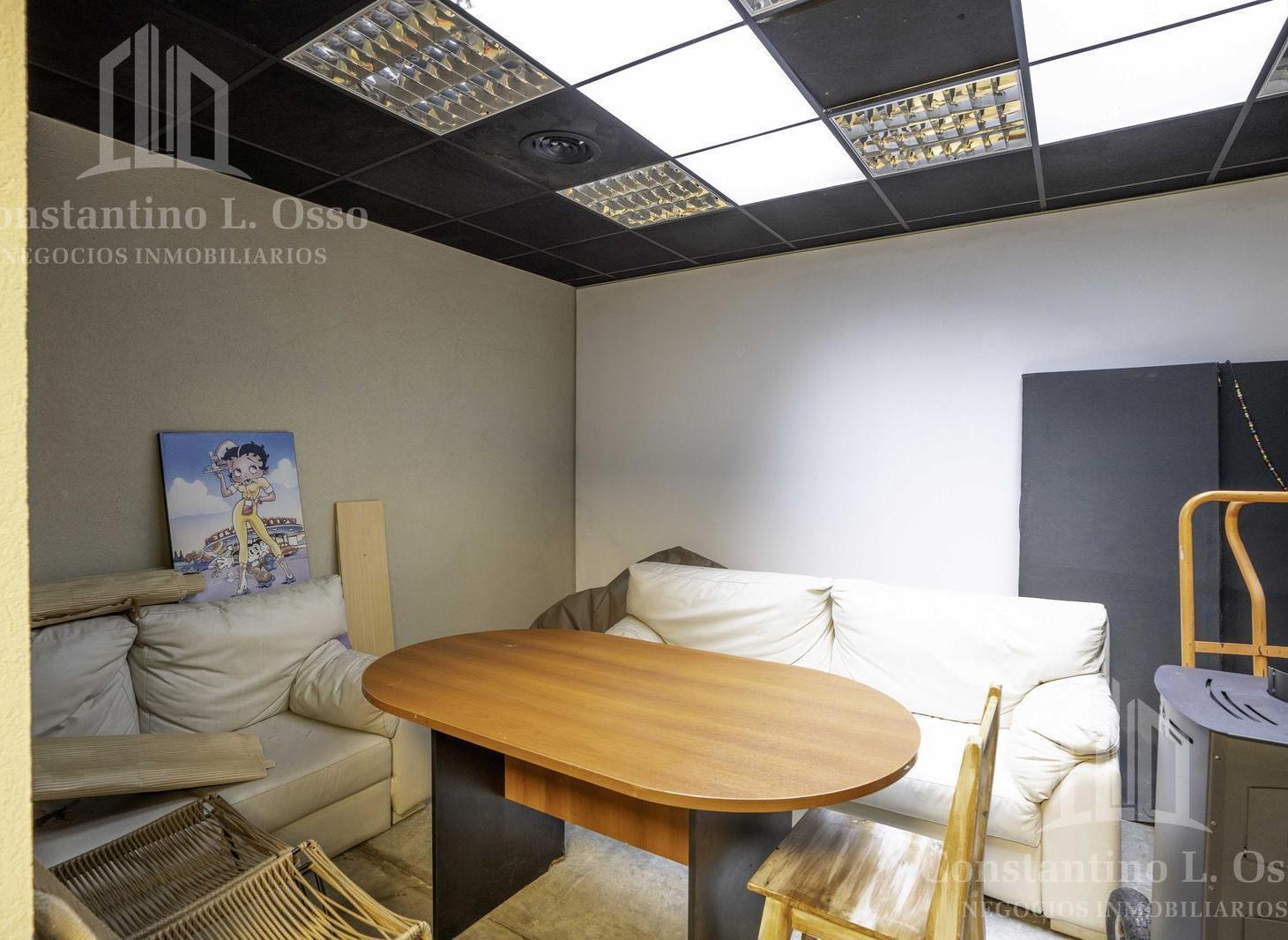 Foto de Casa - Oficina - Lote propio - Venta - San Isidro, imagen 4