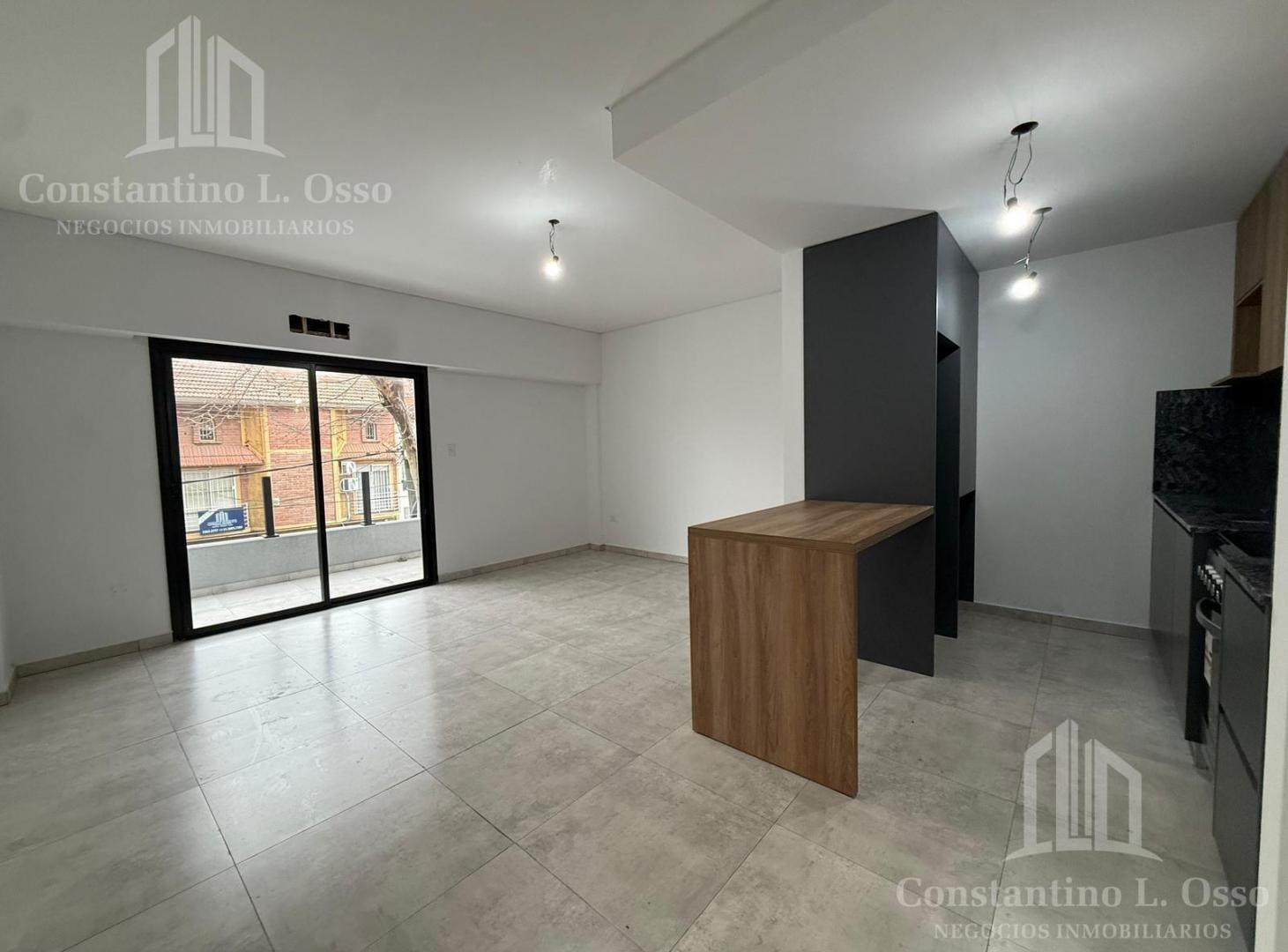 Foto de Departamento tres ambientes - Lanusita, imagen 1