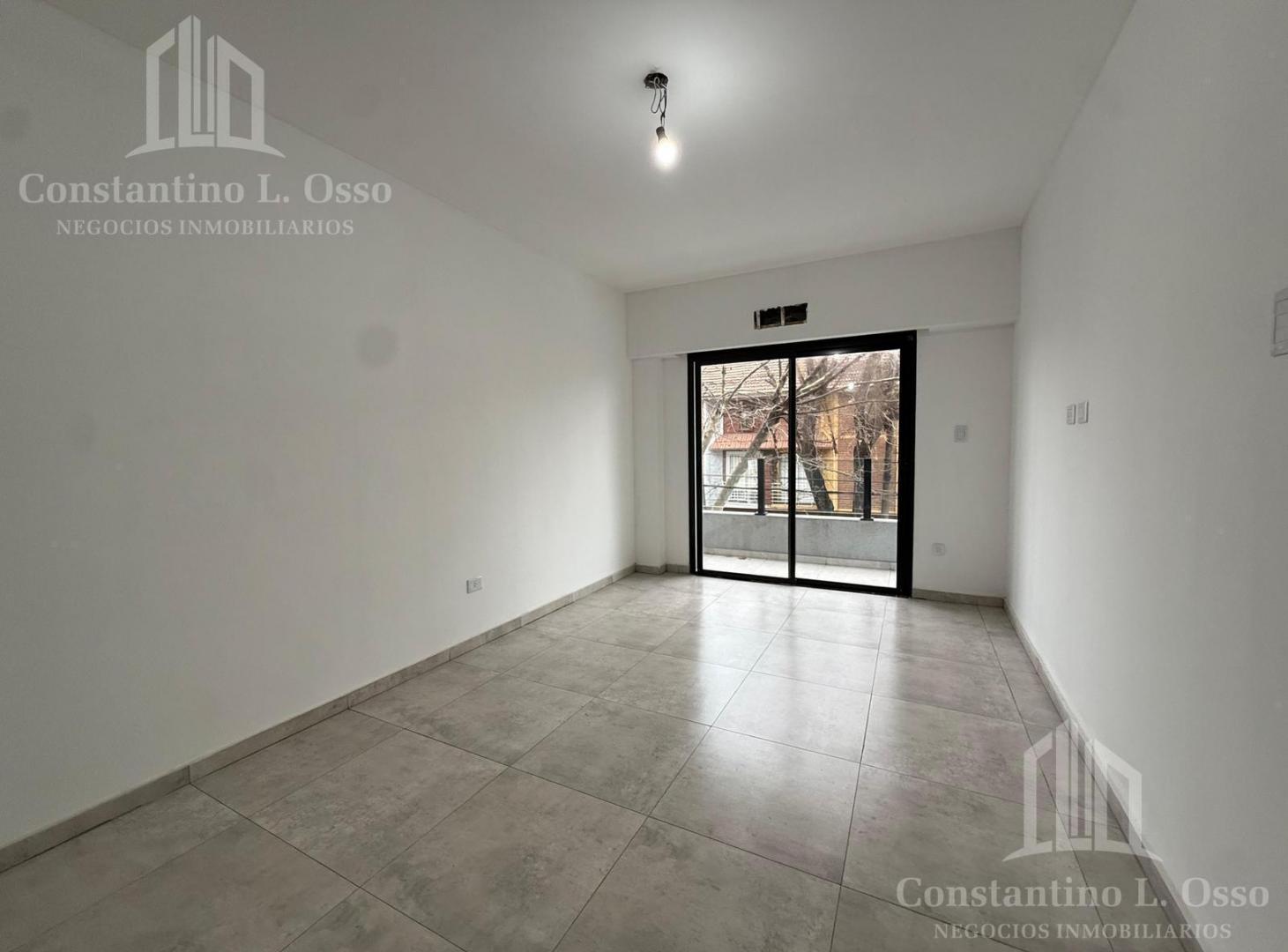 Foto de Departamento tres ambientes - con cochera - Lanusita, imagen 3