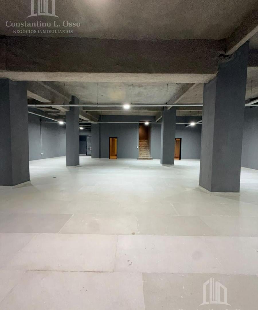 Foto de Local en subsuelo - 250m2 - Villa crespo, imagen 4