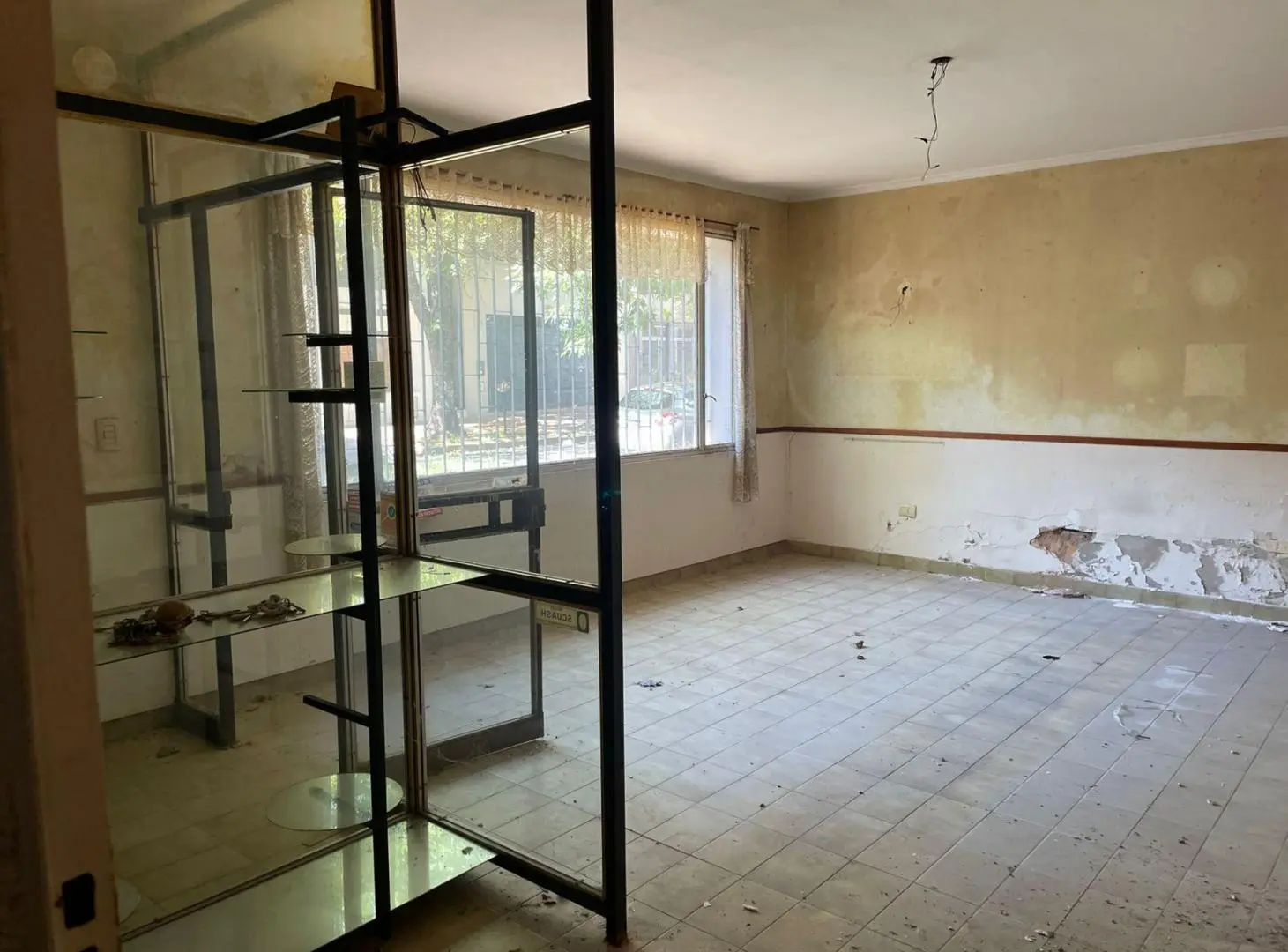 Casa a reciclar o demoler apto comercial o desarrollo centro La Plata 5