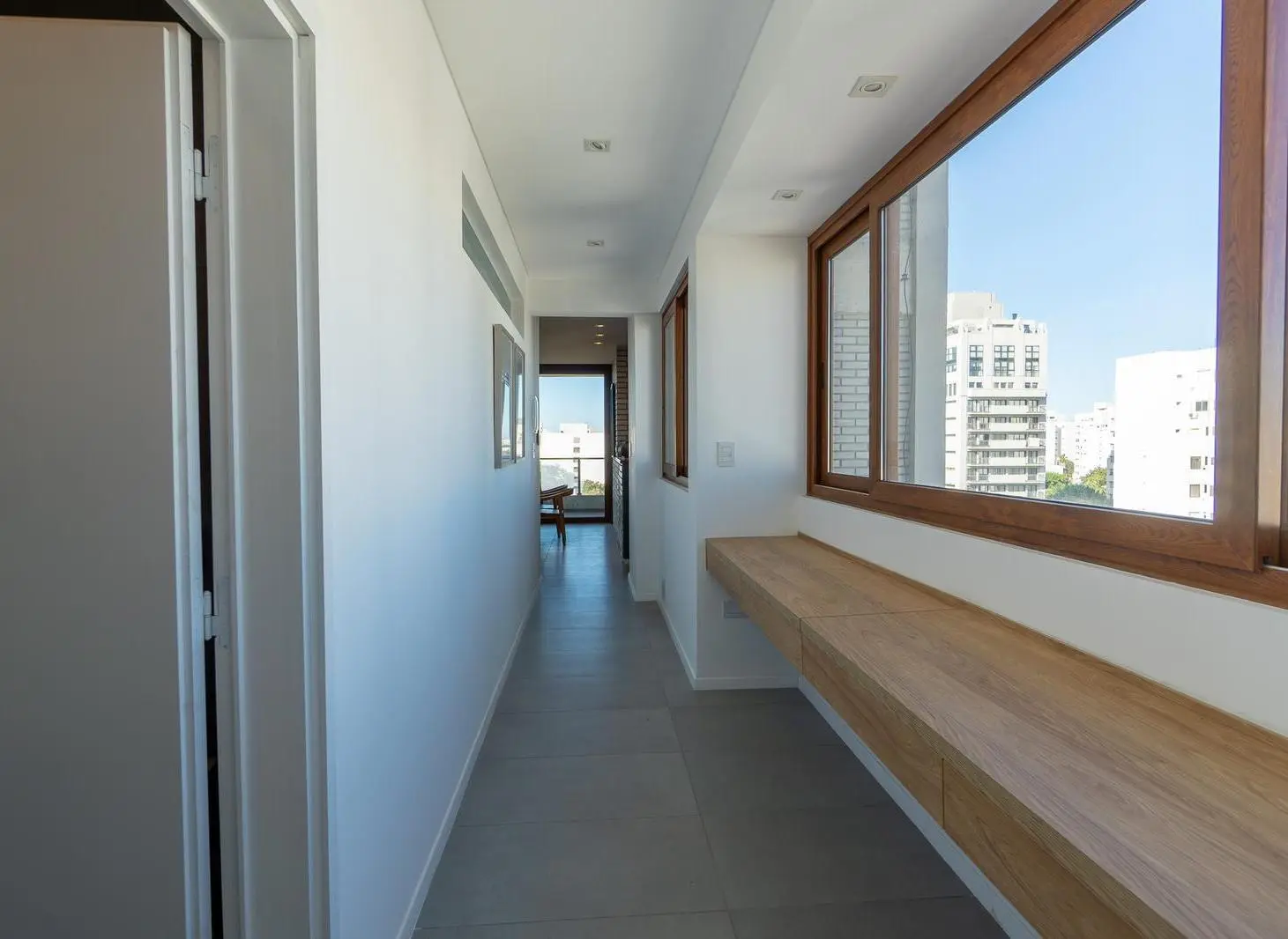 SEMIPISO EN 38 Y PLAZA OLAZABAL EN ALQUILER 4