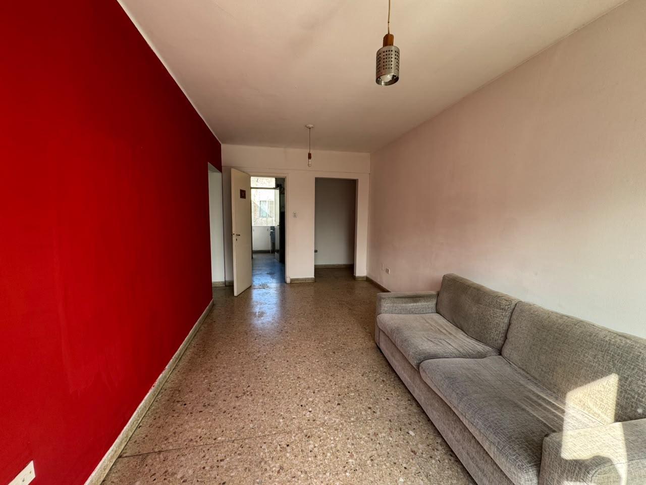 Departamento en alquiler de dos dormitorios en 56 e/ 6 y 7