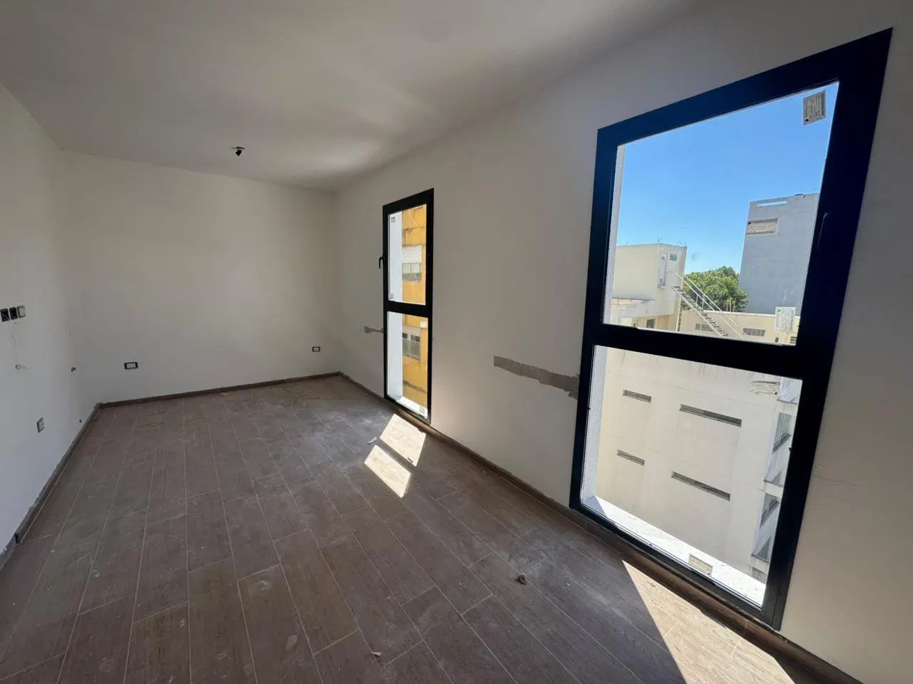 Departamento semipiso al frente 3