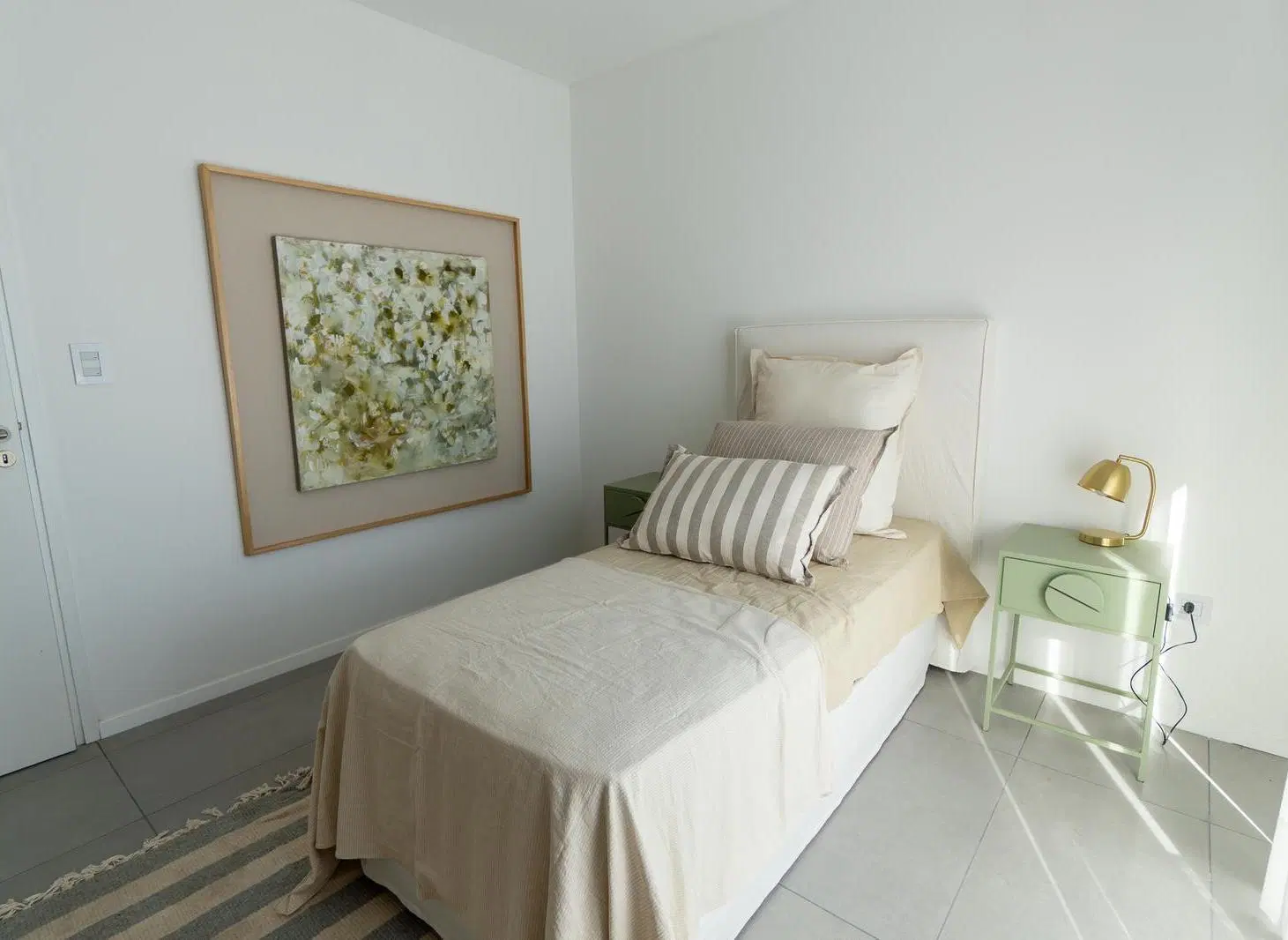 SEMIPISO EN 38 Y PLAZA OLAZABAL EN ALQUILER 2
