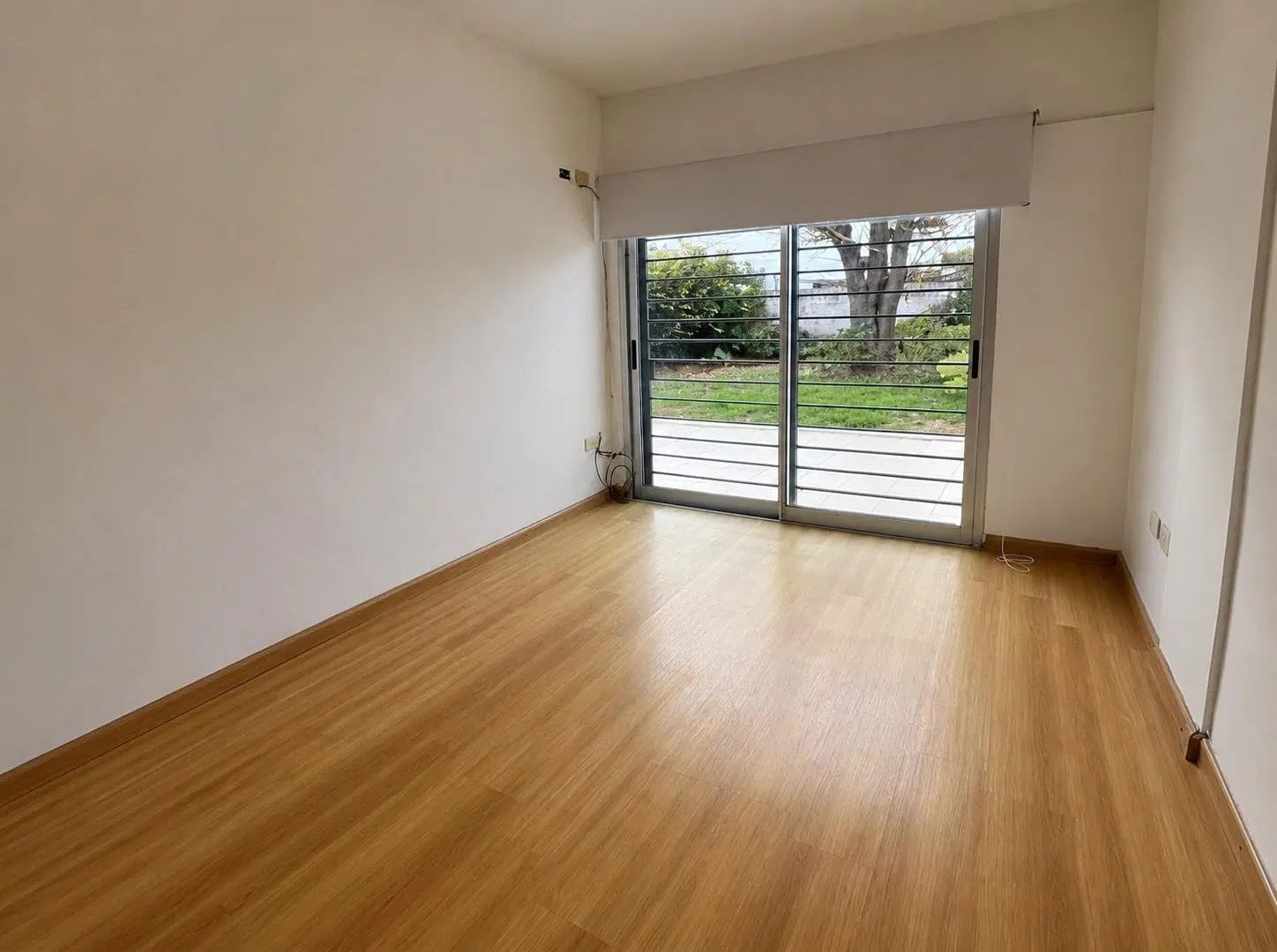 Departamento con patio en ALQUILER - La Plata 19 42 y 43 1