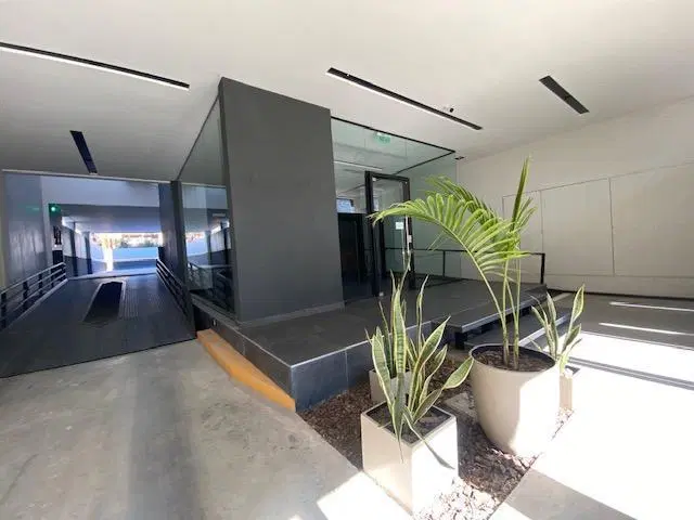 DEPARTAMENTO MODERNO DE UN DORMITORIO EN VENTA EN LA PLATA 1