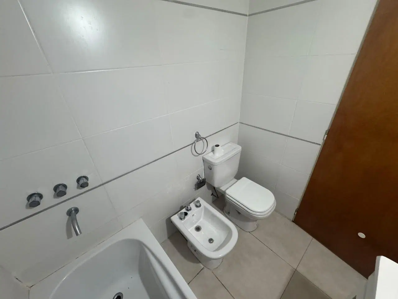 Departamento en alquiler 1 dormitorio con balcón al frente 8
